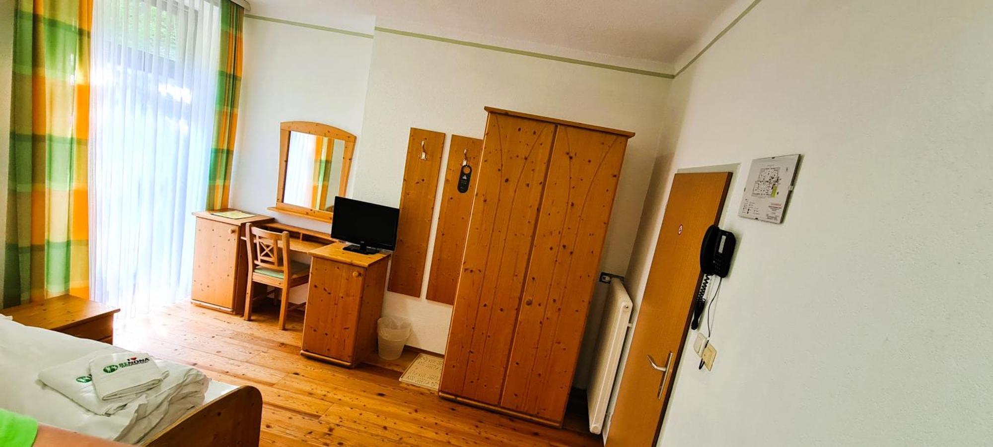 Kurhotel Renona Rehabilitation Semmering Exterior photo