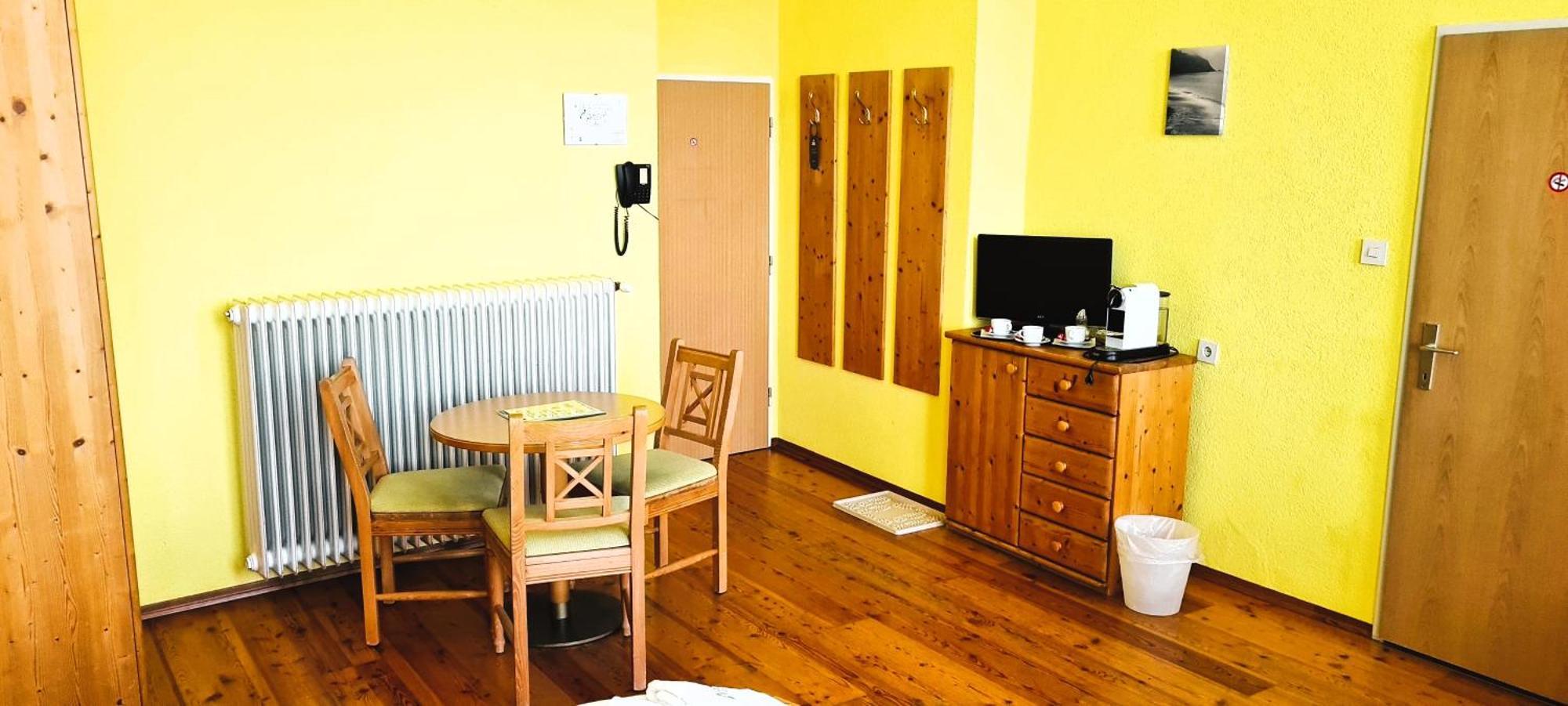Kurhotel Renona Rehabilitation Semmering Exterior photo