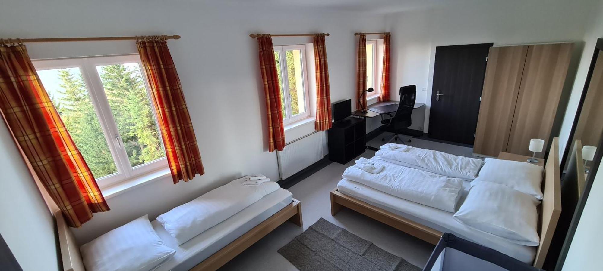 Kurhotel Renona Rehabilitation Semmering Exterior photo